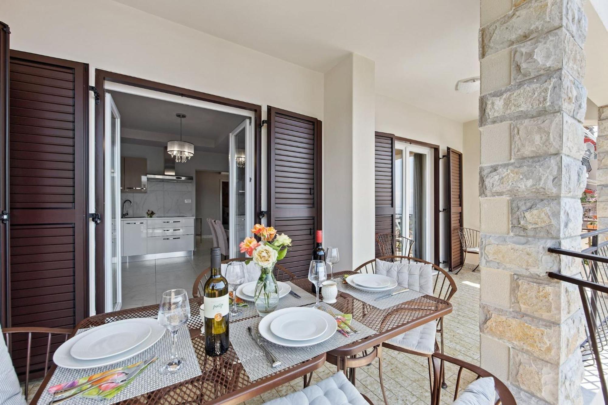 Apartments Lady M Рабац Экстерьер фото